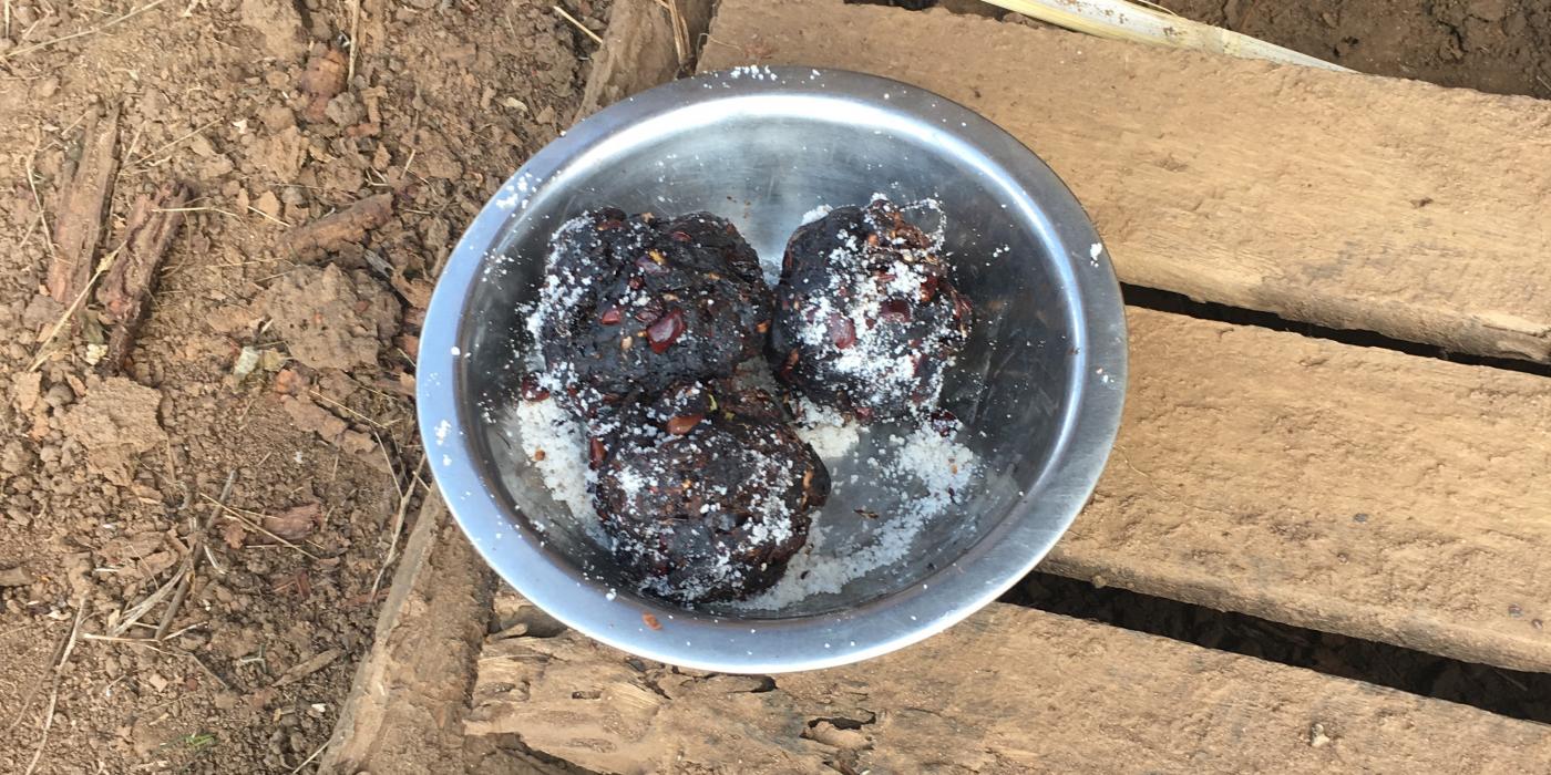 Tamarind balls covered in salt are among the elephants' favorite treats.