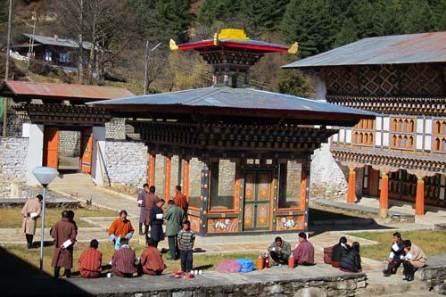 The courtyard, where twice-daily tea breaks occurred. Photo courtesy of Joe Kolowski.